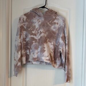 THE SOUTHERN SHIRT CO Tie Dye Crop Hoodie — Small